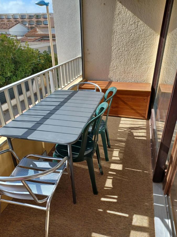 Appartamento Juste à côté de la plage,vue latérale sur mer Port-la-Nouvelle Esterno foto